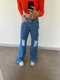 Calça Wide Rasgos Elisa na internet