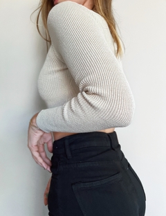 Cropped Lia Branco na internet