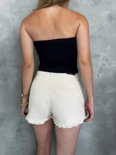 Shorts Saia Areia na internet