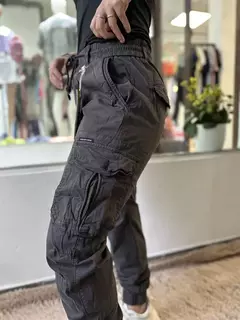 Imagen de JOGGER CARGO IRUN IMPORTADO - UNISEX -