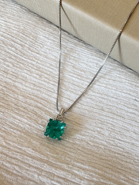 Colar Corrente Veneziana com Pingente Turmalina Paraíba Banhado a Ródio Branco