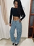 Calça Jeans Cargo Clara na internet