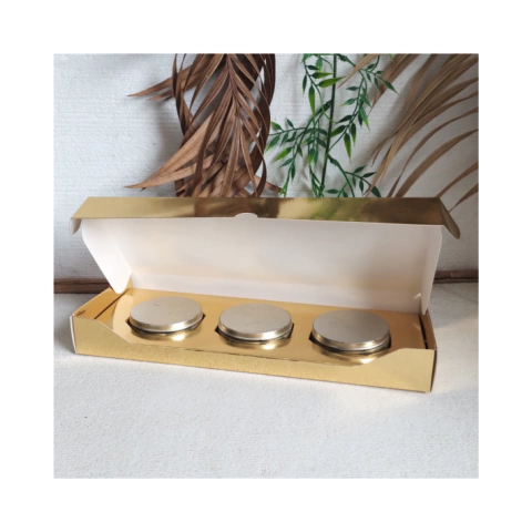 Caixa Lata 20g / vela flor margarida 03 unid (de encaixe) Dourada - comprar online