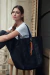 Cartera Shopper Tairua Negro - comprar online