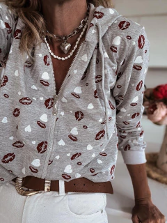 Campera con capucha y cierre - comprar online