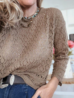 Imagen de Sweater tejido con diseño calado