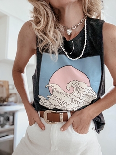 Musculosa con estampa de olas