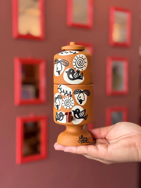 Miniatura de Filtro de Barro Decorativo - Coleção Café com Leite