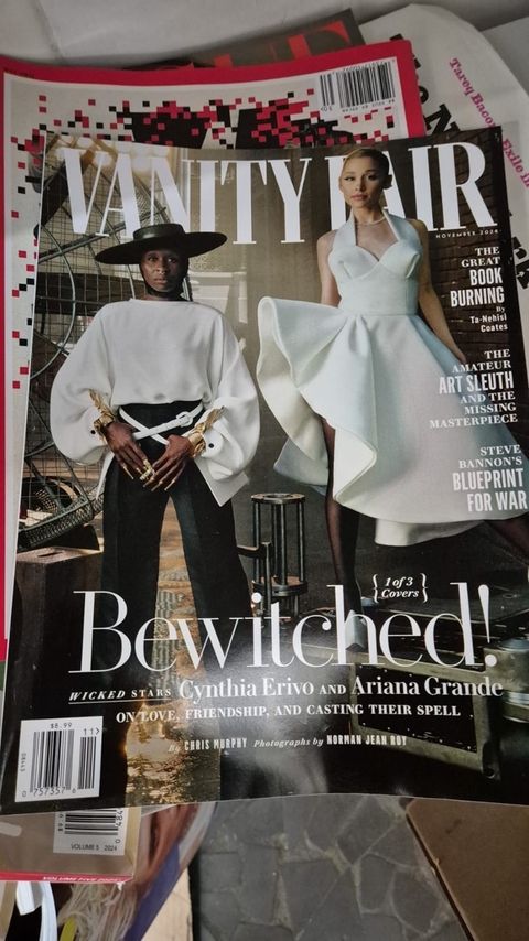 VANITY FAIR (NOV'24) REVISTA IMPORTADA AMERICANA - comprar online