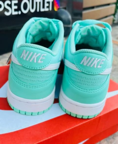 NIKE DUNK na internet