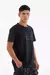 Remera Estampada Montaña Negro - Gaucho Store