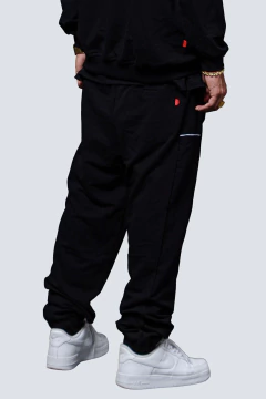 Calça Jogger Moletom Chronic 1997 na internet