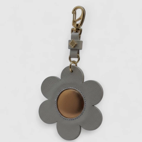 Chaveiro em Couro Legítimo- Flor - comprar online