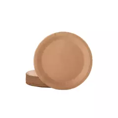 Plato de papel kraft de 23 cm en color natural, apilado con otros platos.