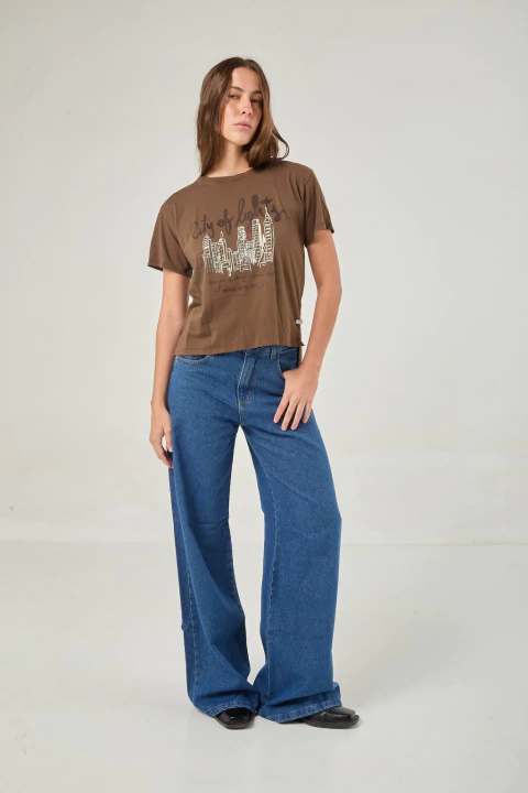 REMERA LIGHTS