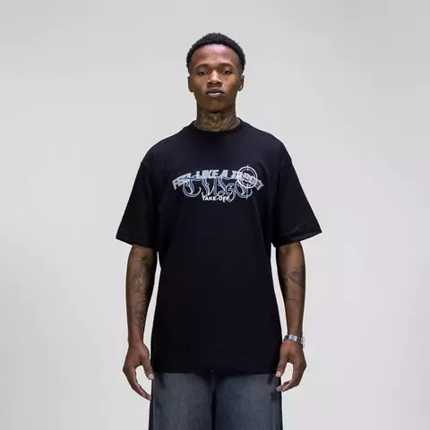 Target Black Tee - comprar online