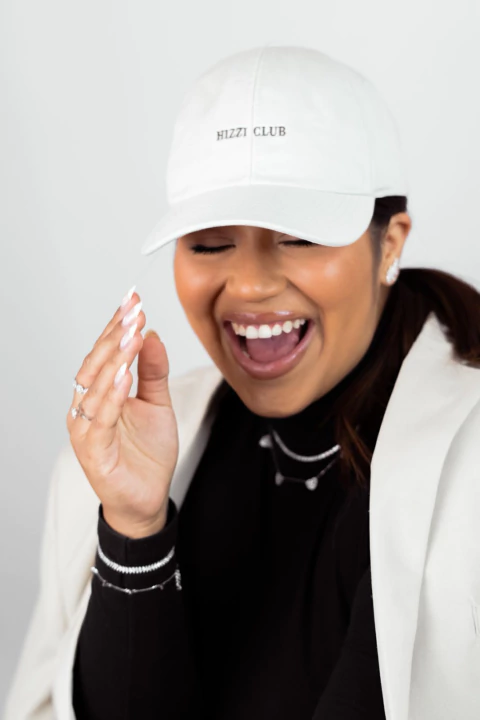 Boné Hizzi Club + Acesso Clube de Benefícios Hizzi Club