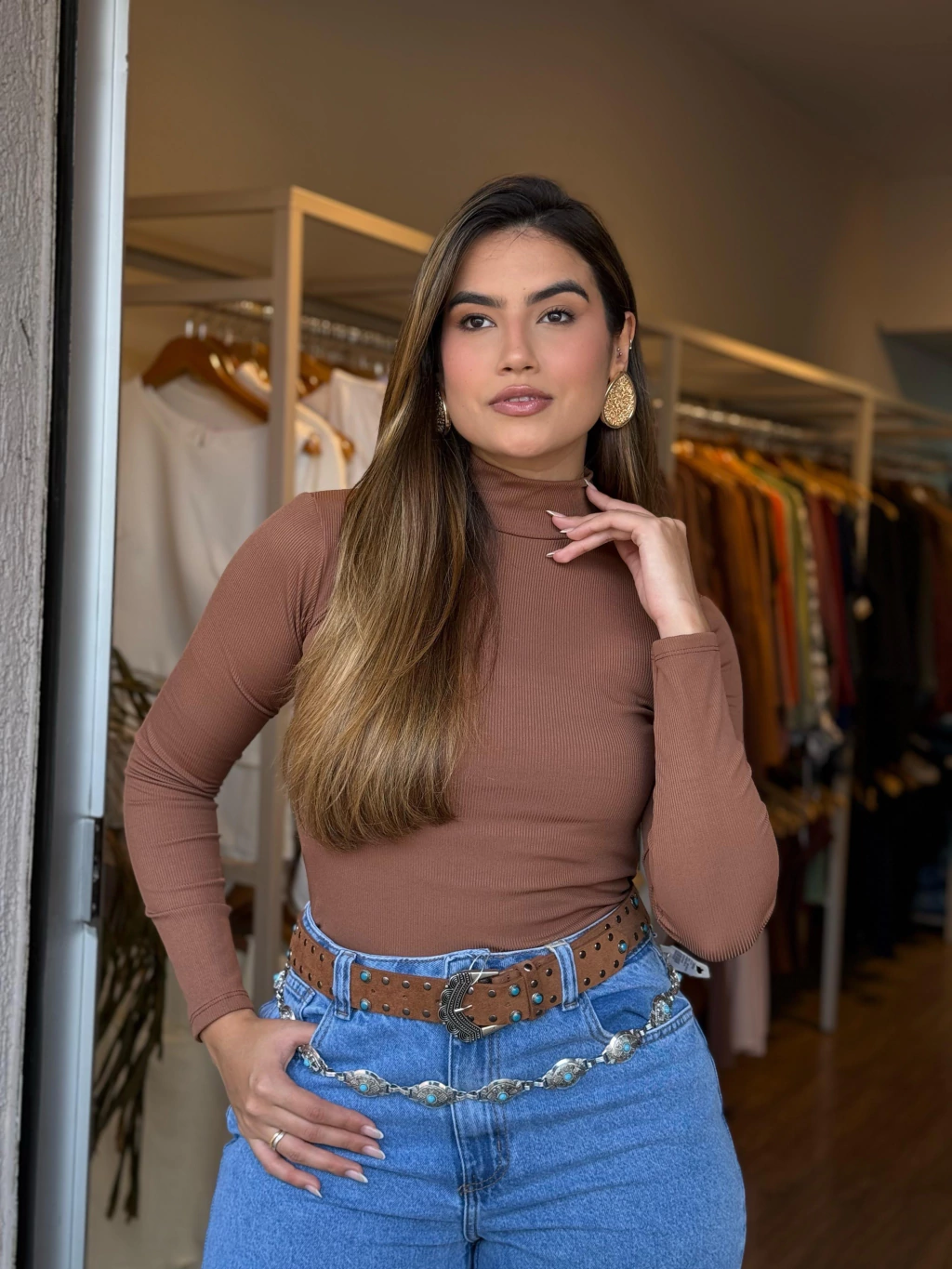 Blusa Bia Cacharrel Canelada de Gola Alta