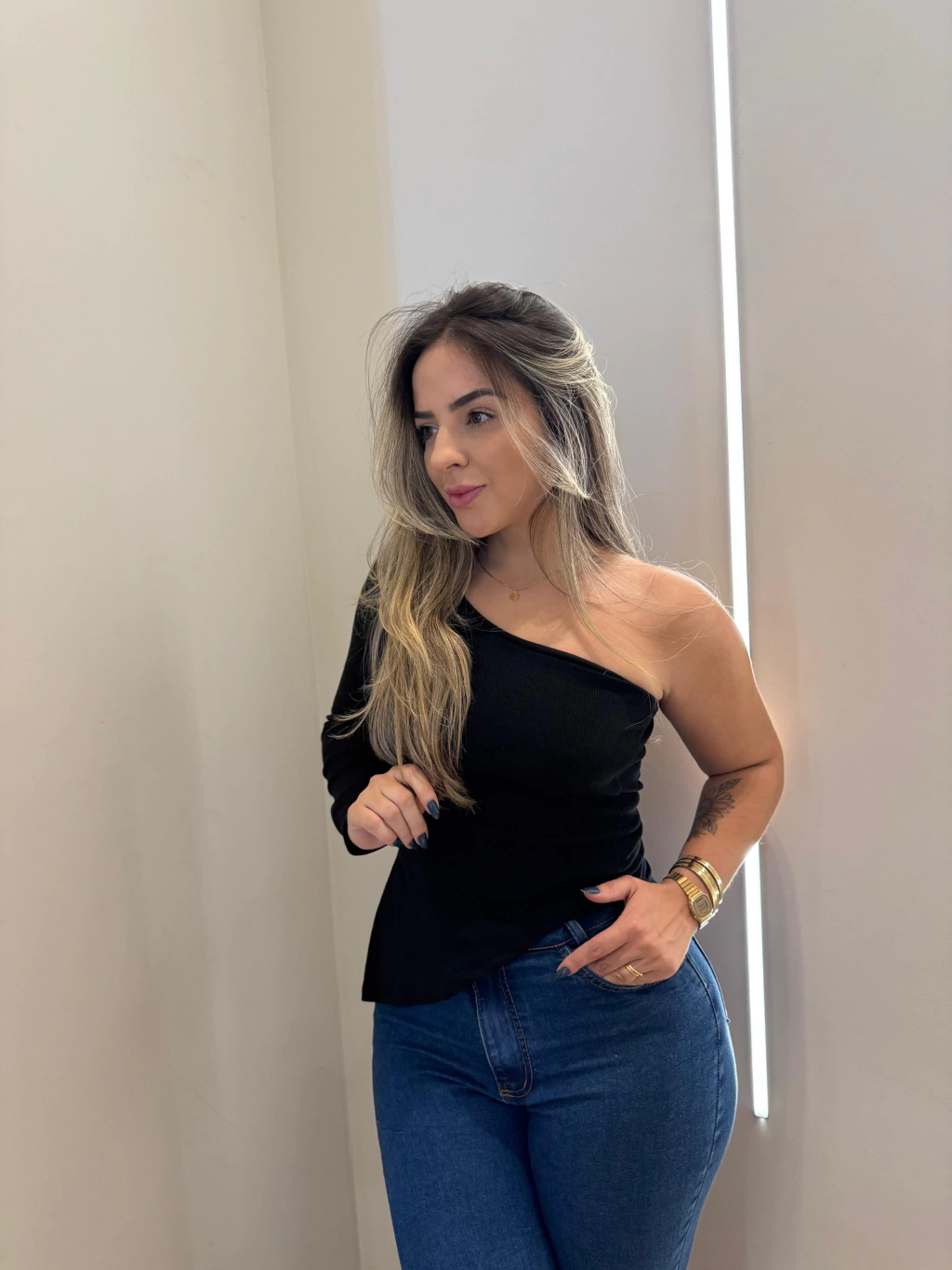 Blusa Sofia Assimétrica Ribana