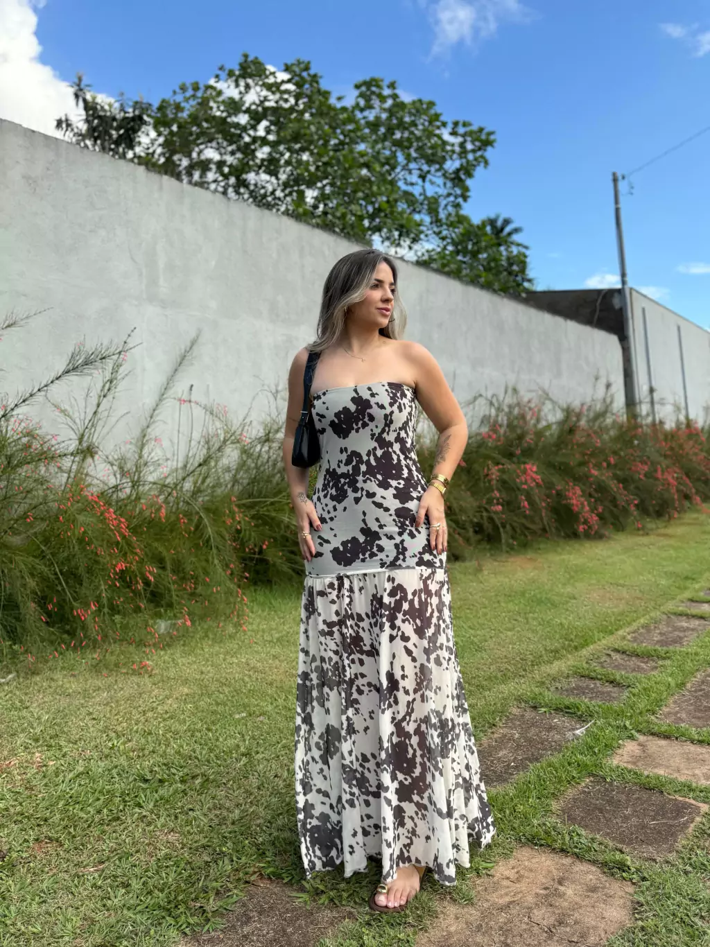 VESTIDO TATI LONGO TOMARA QUE CAIA