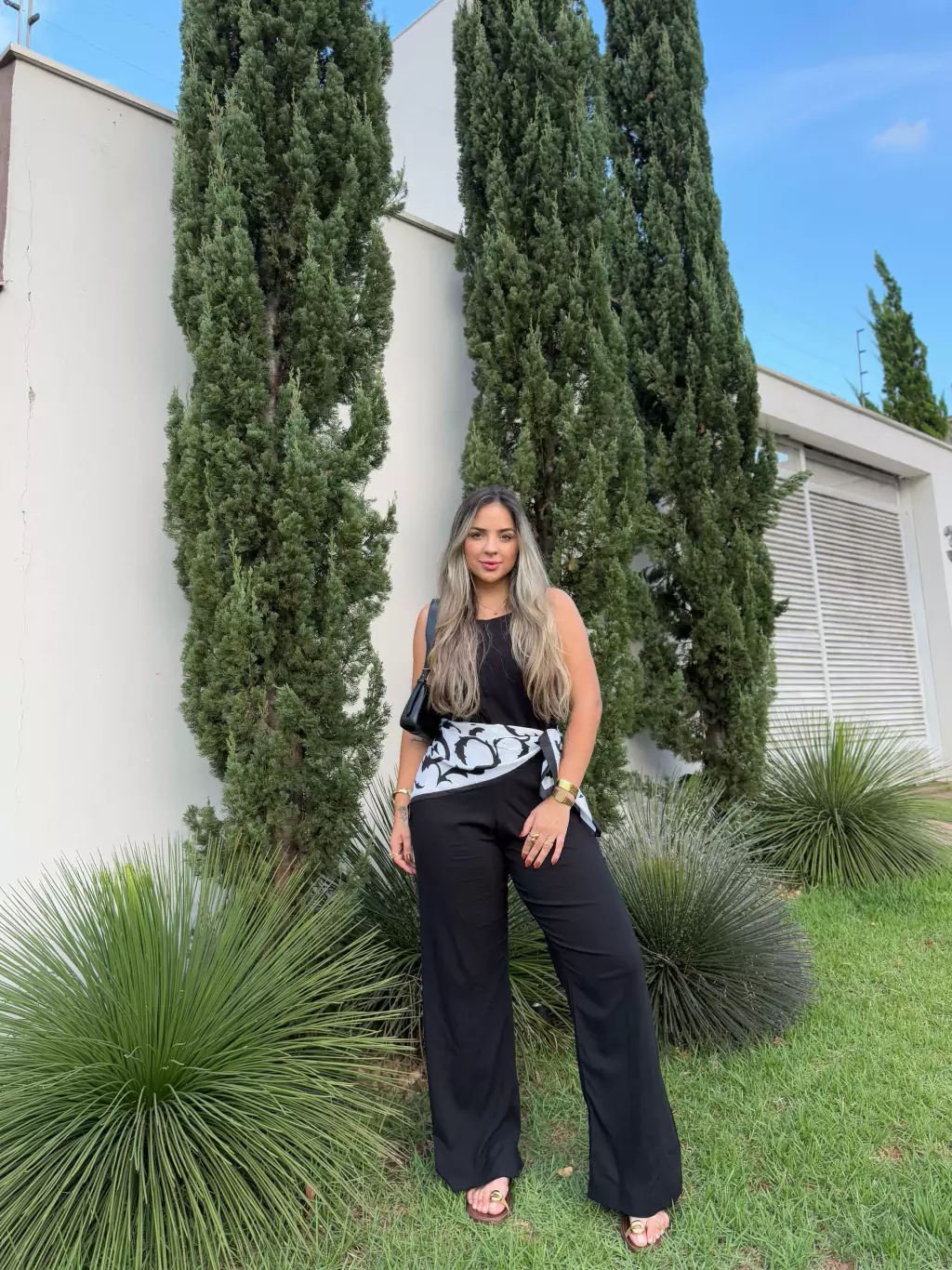 MACACÃO ANA VISCOSE PRETO