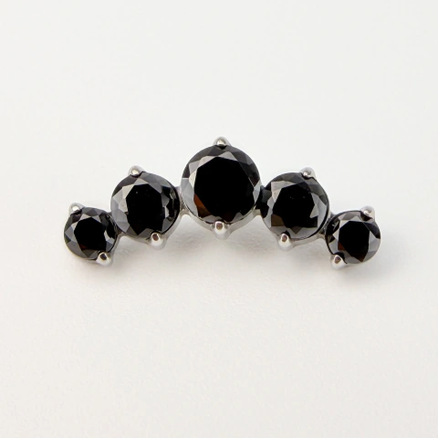 Labret cluster 5 zircônias pretas - Titânio Natural