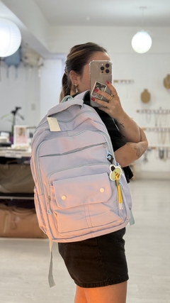 Mochila Bee en internet