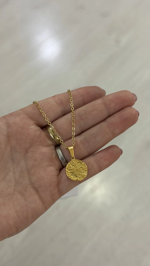 Cadenita medalla relieve AD - comprar online