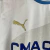 Kit Infantil Olympique Marseille I 23/24 Puma - Branco com detalhes em azul e dourado - Rsportsrj