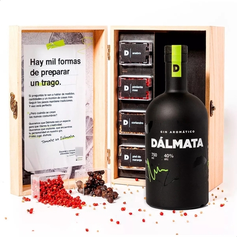 Gin Dálmata Box Caja Madera Clásico + Botánicos - comprar online