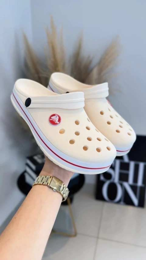 Crocs Adulto Creme - comprar online