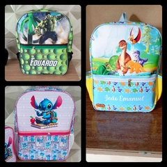 MOCHILA C/ BOLSO RETO - MOR 07 na internet