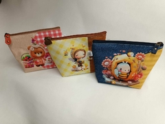 NECESSAIRE ANA M - FLASH23 na internet
