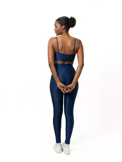 Conjunto Legging Básica + Top Manu - Compressão na internet