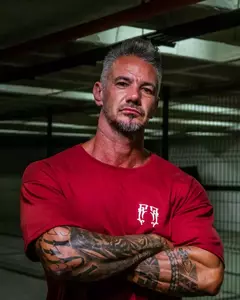 Camiseta Premium Oversized - The Power is in your Hands - FAITH AND FIGHT