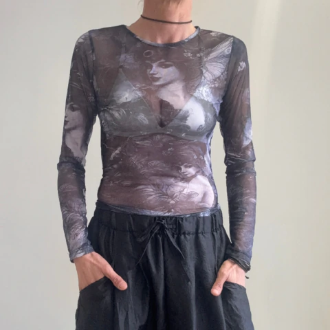 REMERA HADA
