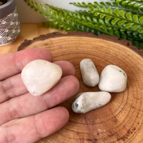 Pedra da Lua Indiana - 3,0 a 3,5 cm