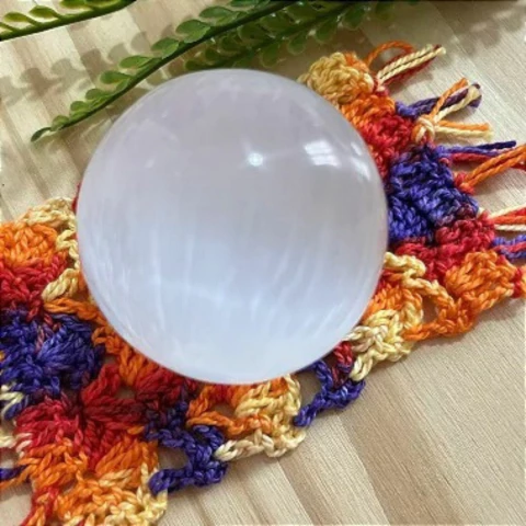 Esfera de Selenita - 6 cm