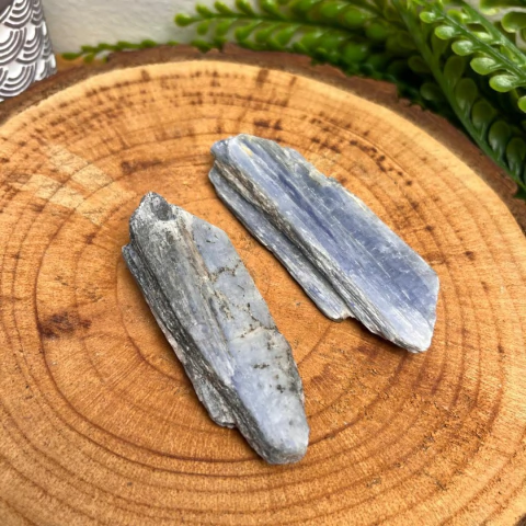 Cianita Azul - Espada de Miguel - 6,0 a 7,0 cm