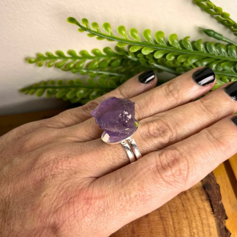 Anel de Pedra Ametista