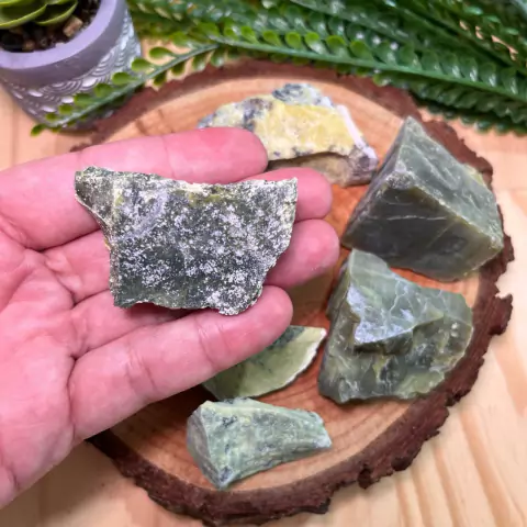 Serpentinita Bruta - 35 a 45g