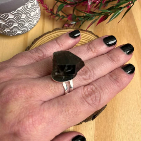 Anel de Pedra Quartzo Fumê