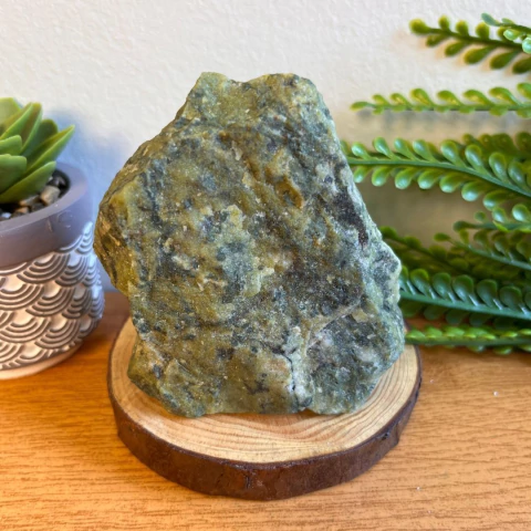 Jade Nefrita - Jadeíta Bruta 270g - Peça Única