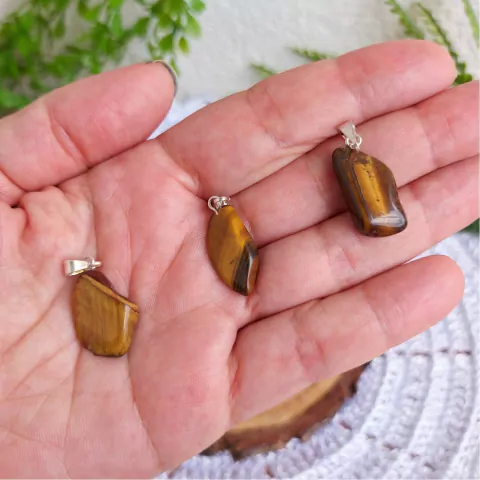 Pingente de Olho de Tigre Rolado - Poder Pessoal e Coragem