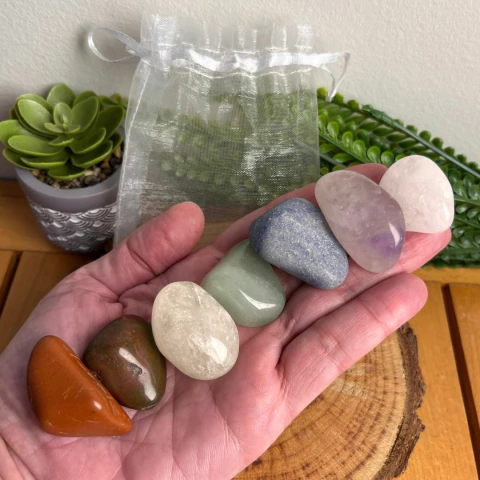 Kit Pedras dos 7 Chakras - G - comprar online