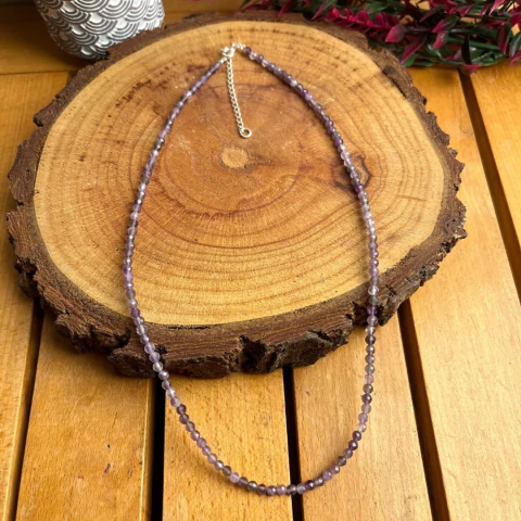 Colar de Ametista Facetada