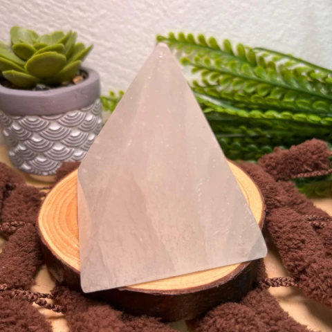 Pirâmide de Selenita - 6,0 cm