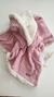 Mantita tejida trenzas corderito (Rosa viejo) - comprar online