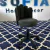 Mocho Pétala da Sofia Home Decor, com design moderno e confortável, ideal para adicionar praticidade e estilo ao seu espaço.