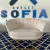 Namoradeira Pétala da Sofia Home Decor, com design elegante e acabamento refinado, perfeita para ambientes modernos e sofisticados.